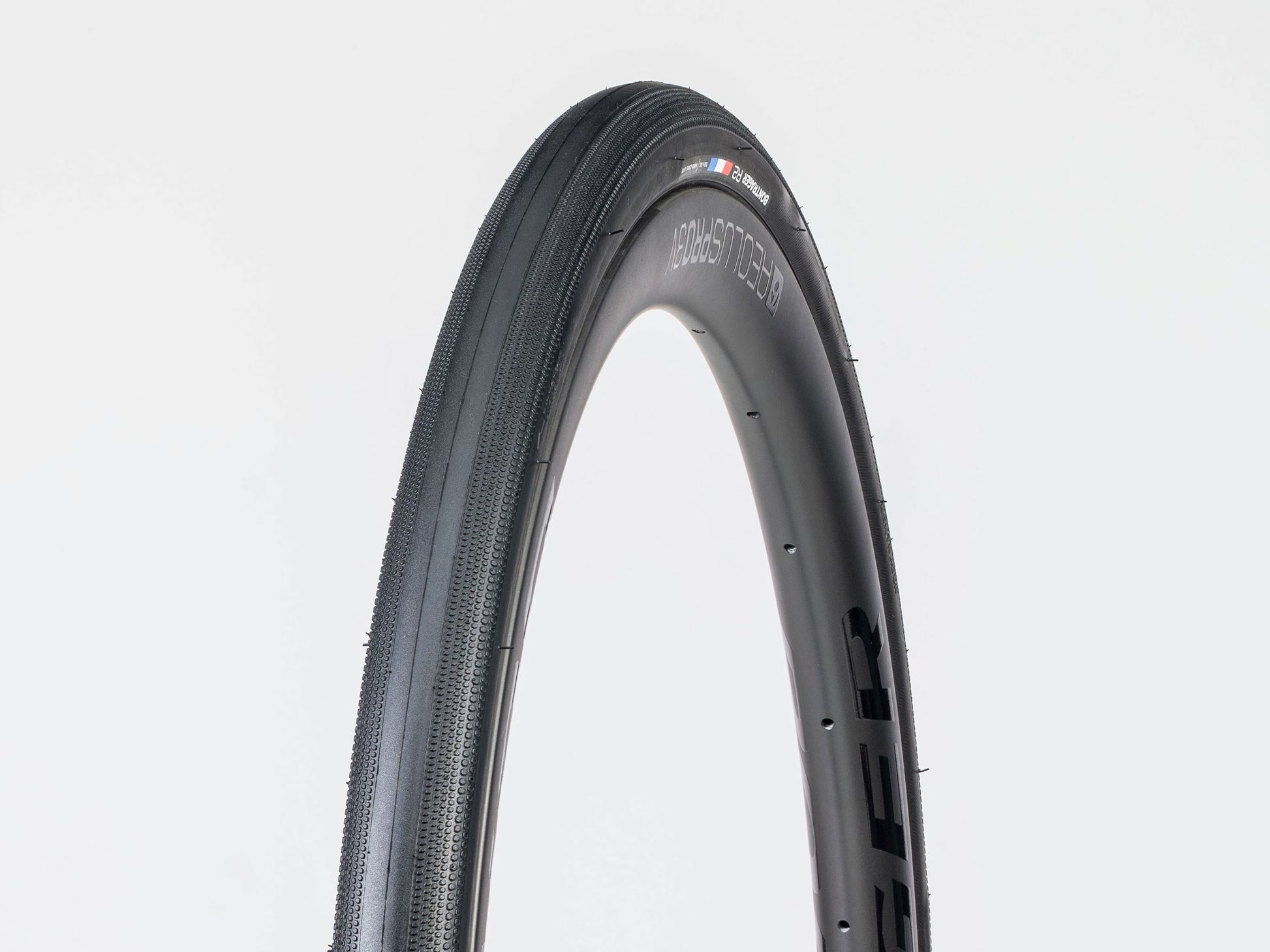 Tire Bontrager R2 Hard-Case Lite 700x23c